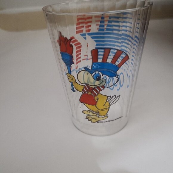 NIB 1984 Olympics LOS ANGELES LA 9 Plastic Cups - Picture 6 of 7